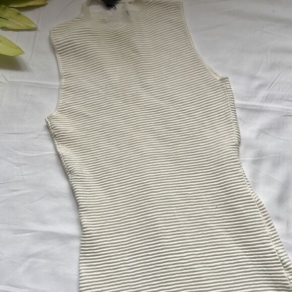 ⭐️NWT Dynamite Ottoman Stitch Sleeveless Choker Dress⭐️ - Picture 6 of 7